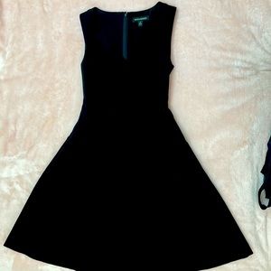 Fit and flare dress with pockets!